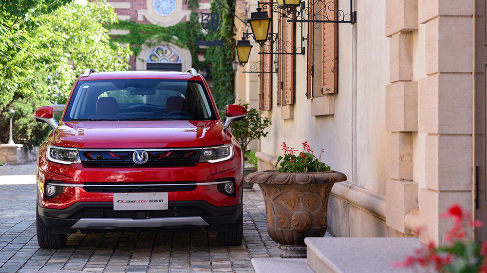 新款长安cs35plus和二代哈弗h6,cs35plus与其他小型suv优缺点