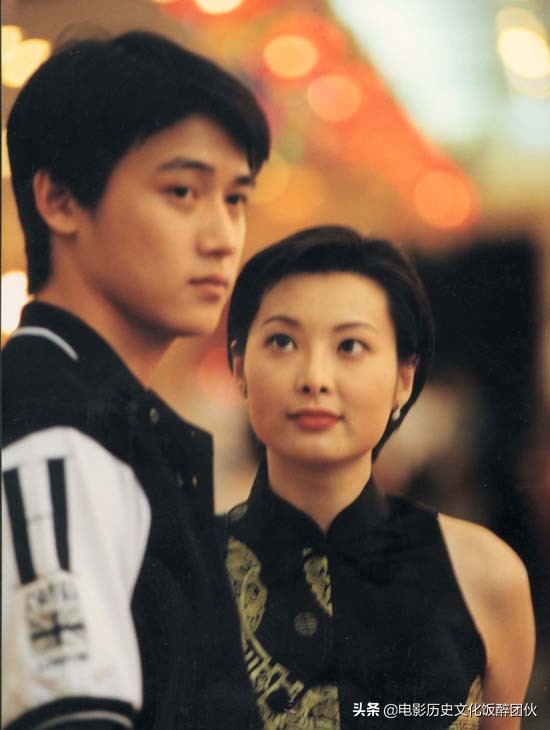 赵宝刚重走一回青春,越过山丘才发现无人等候完整视频