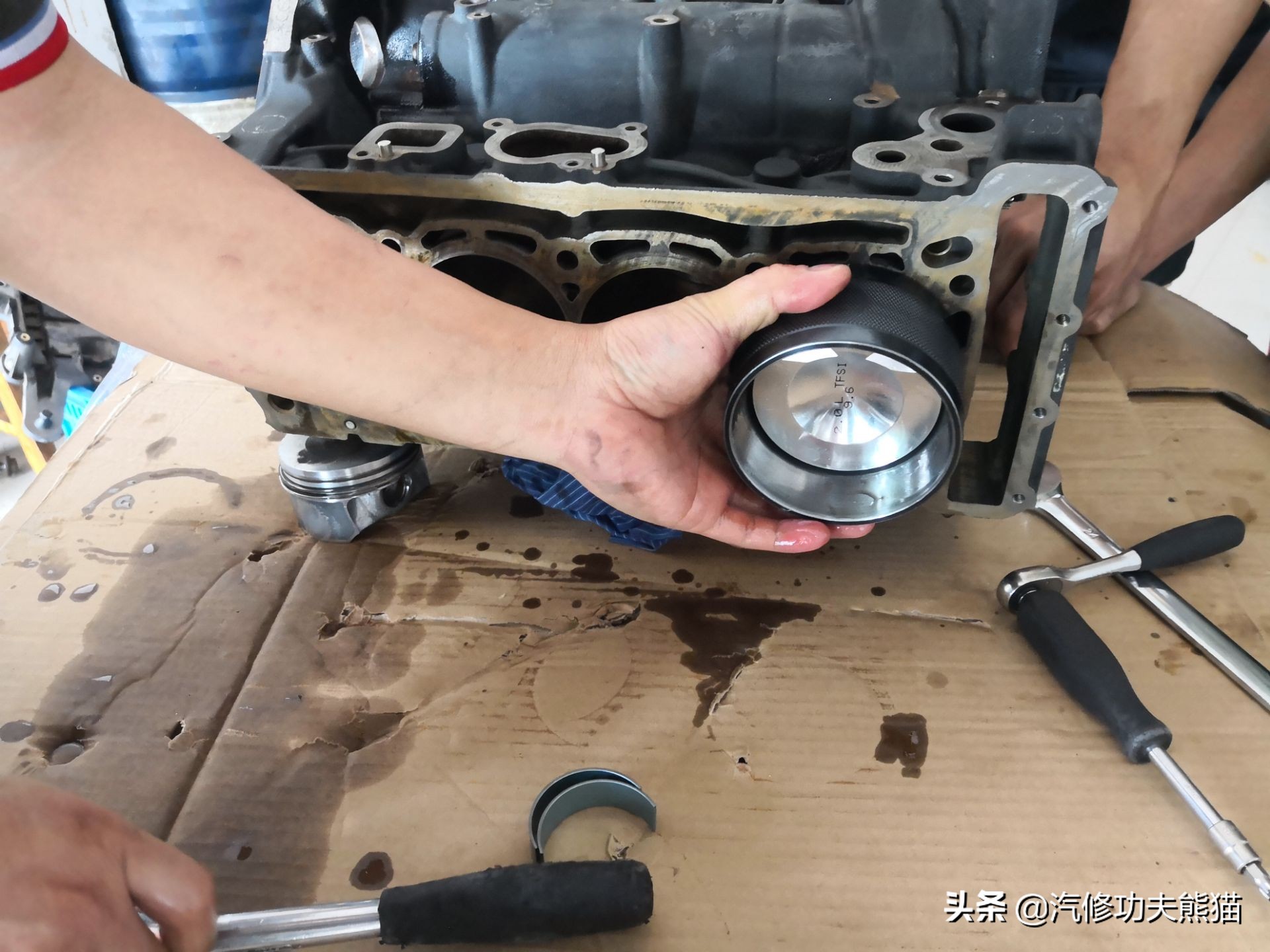 大众夏朗烧机油维修汕头,夏朗烧机油大修多少钱