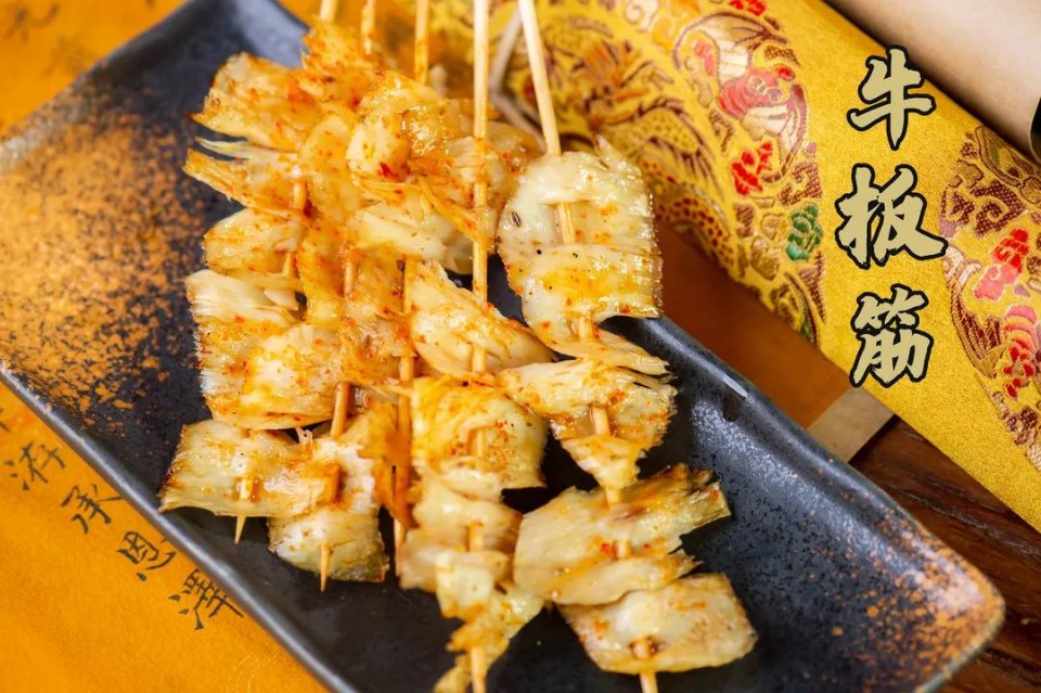 一年能卖出300万串羊肉串,摆摊卖羊肉串一年赚500万