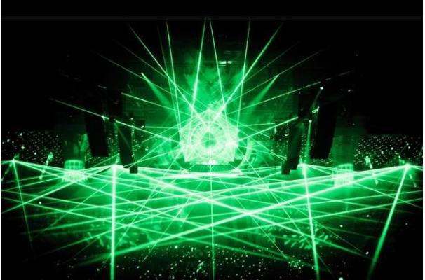 光源发出的光都是沿什么传播,光源产生的先后顺序