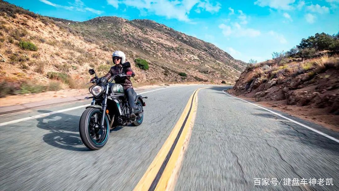 川崎小火神vulcans2022,川崎2020款小火神vulcan650