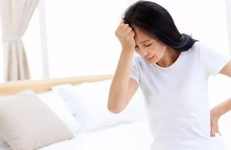 月经推迟的几种原因你都知道吗,月经一直提前突然推迟是怀孕了吗