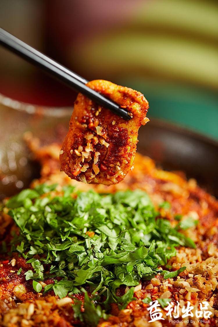 功夫到位，一掌销魂！原来四川人这么爱吃，就图它这一点！