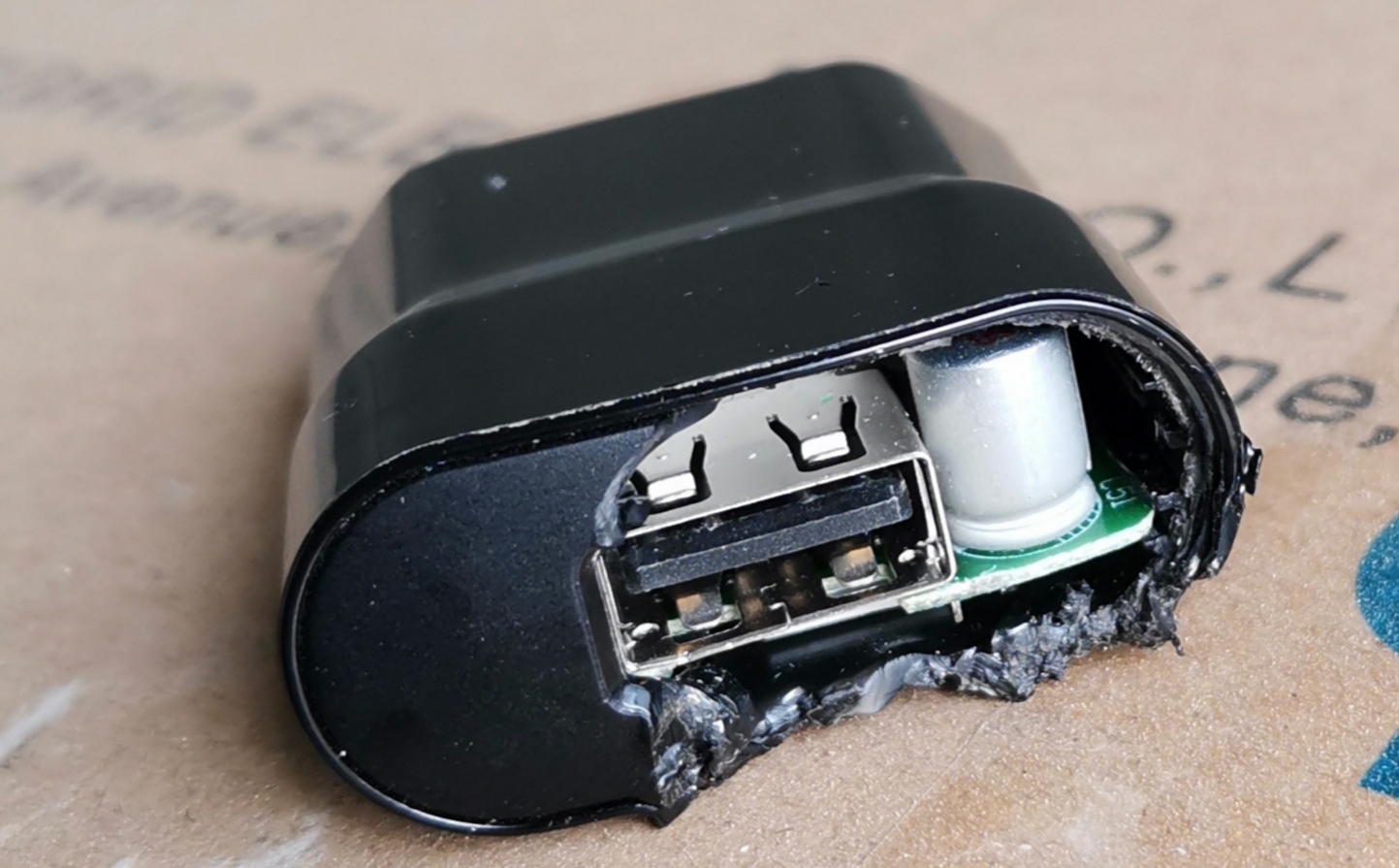 黑莓9900拆解图,黑莓9900拆解