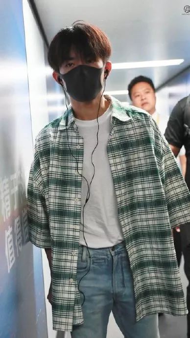 被疯狂吐槽的直男格纹，居然也有今天