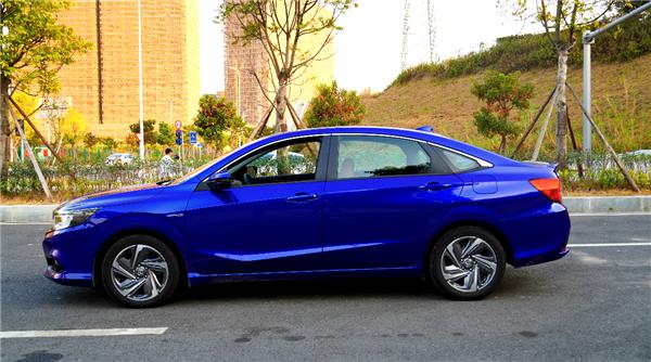 广汽本田凌派锐混动试驾初体验,凌派锐混动2022款四缸中保研测评