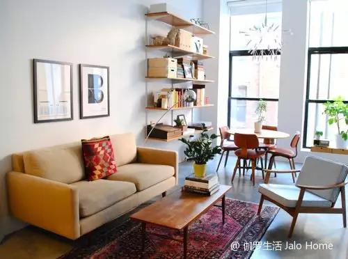 客厅可以有电视，但不该成为主角，它们可以摆成这样