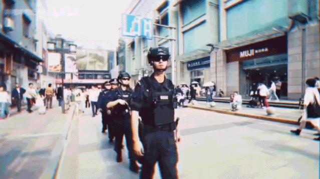 温柔版江直树、特警版刘昊然…妈呀，他们救完人还偷心