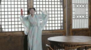 被忽略的言情小说女主,低成本大热网剧女主穿越回古代