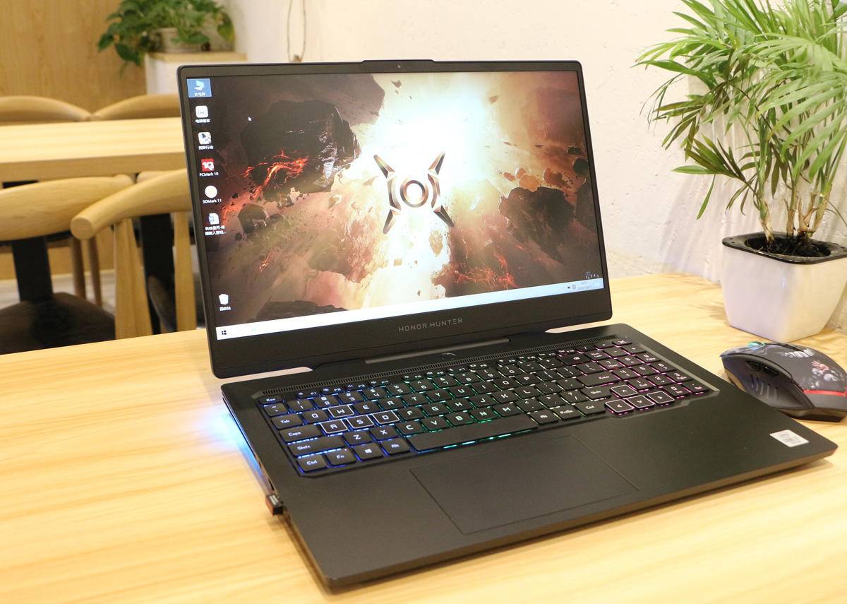 荣耀猎人笔记本游戏本配置,荣耀猎人游戏本评测