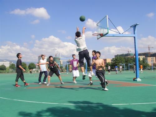 什么打法比较适合野球场,野球场3v3规则