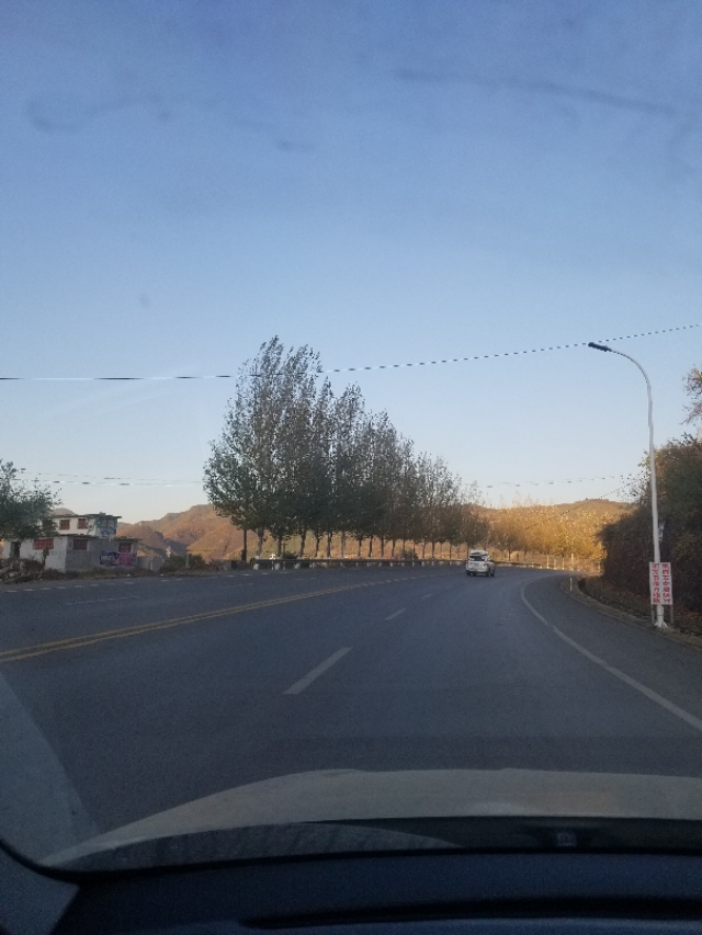 今年鸭绿江水丰湖钓鱼视频,丹东鸭绿江水丰湖