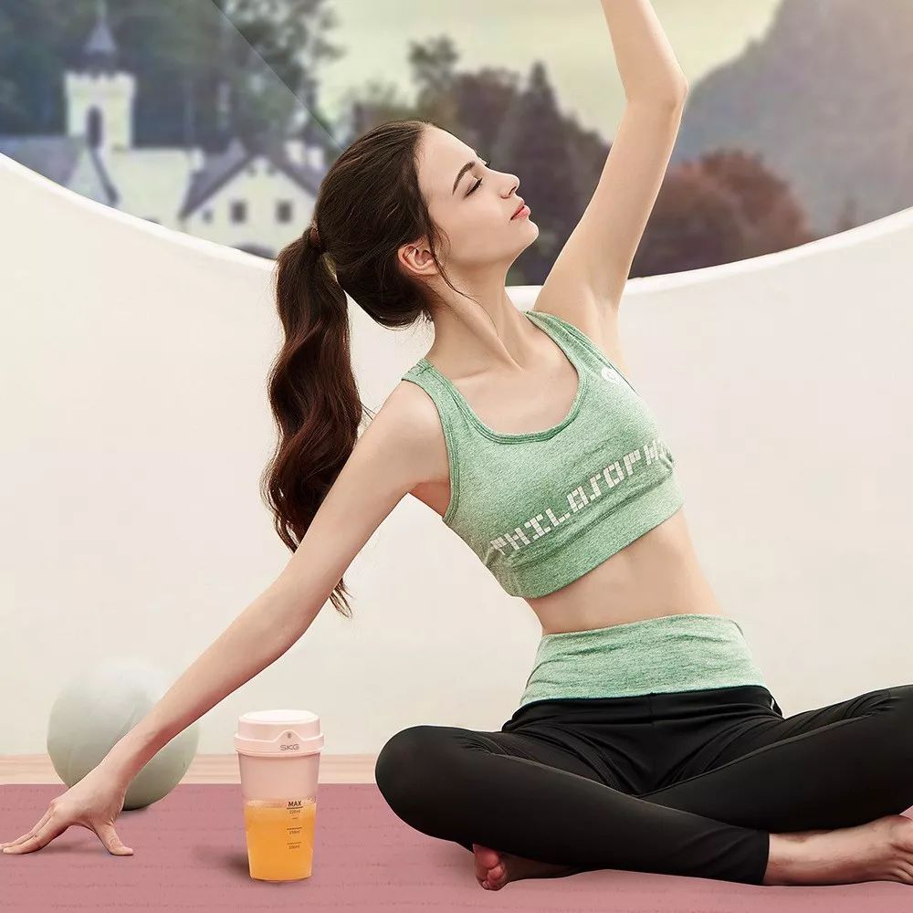 榨汁机容易清洗出汁率高,网红榨汁杯便携式小型