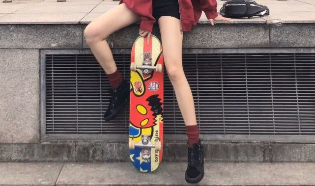 珍惜你的女孩和Vans