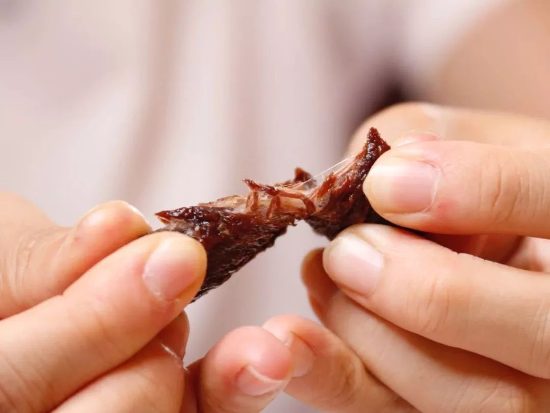 可以吃烧烤烤全羊的地方,有篝火烤全羊的地方