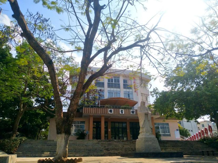 惠州一中传奇,惠州一中榕耀之星