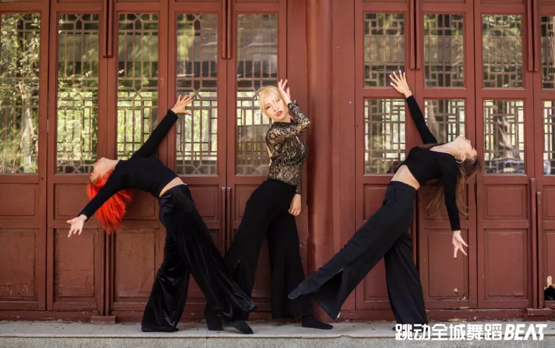 归去来兮花粥dj完整版舞蹈后背摇,花粥归去来兮舞蹈爵士