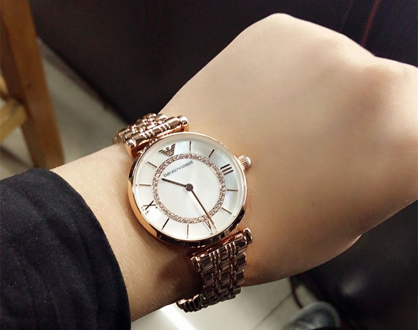 阿玛尼满天星镶钻简约款,阿玛尼满天星小众轻奢