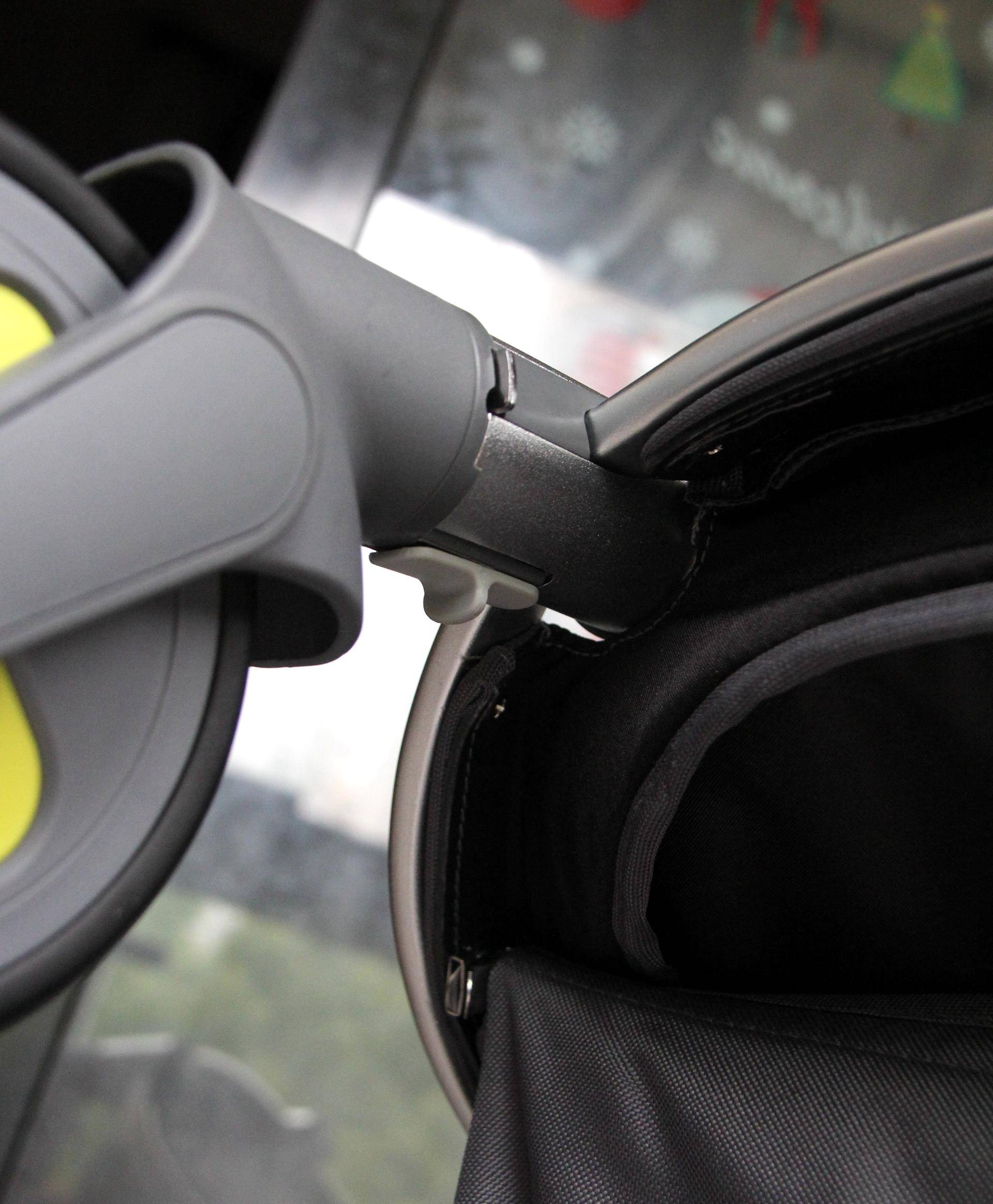 婴儿推车可坐可躺轻便折叠推荐,最新款轻巧双向折叠婴儿推车