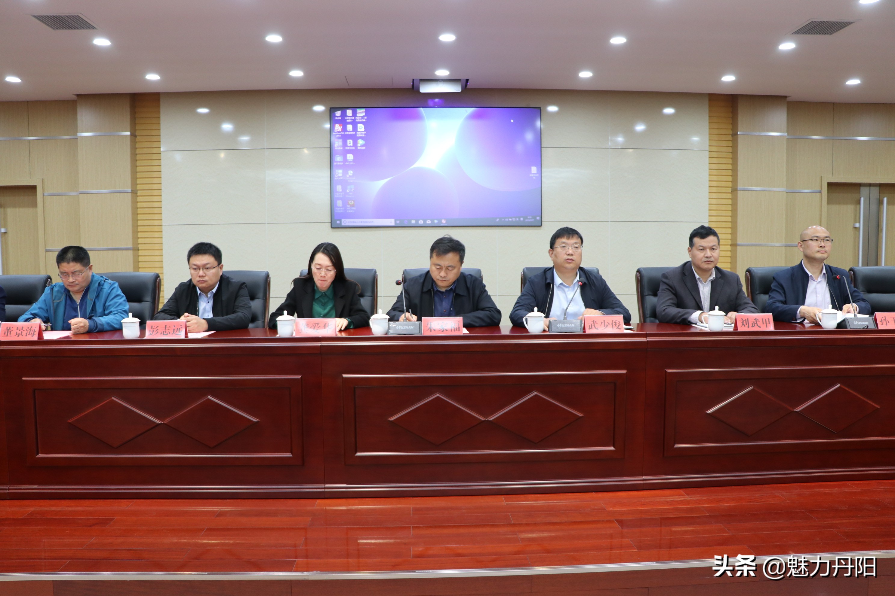 红旗飘扬春潮涌,专题片解说词——菏泽市开发区丹阳街道科学发展纪实