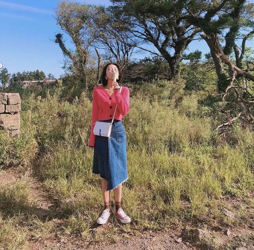 奶奶衫直筒裤搭配图,奶奶衫最洋气的搭配