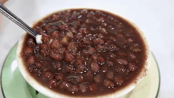 荔枝湾涌这条不足200米的街，50元吃遍西关地道美食！