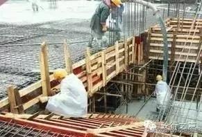 鎸姩娣峰嚌鍦熸鎿嶄綔瑕佹眰,鎸姩娣峰嚌鍦熸姝ｇ‘浣跨敤鐓х墖