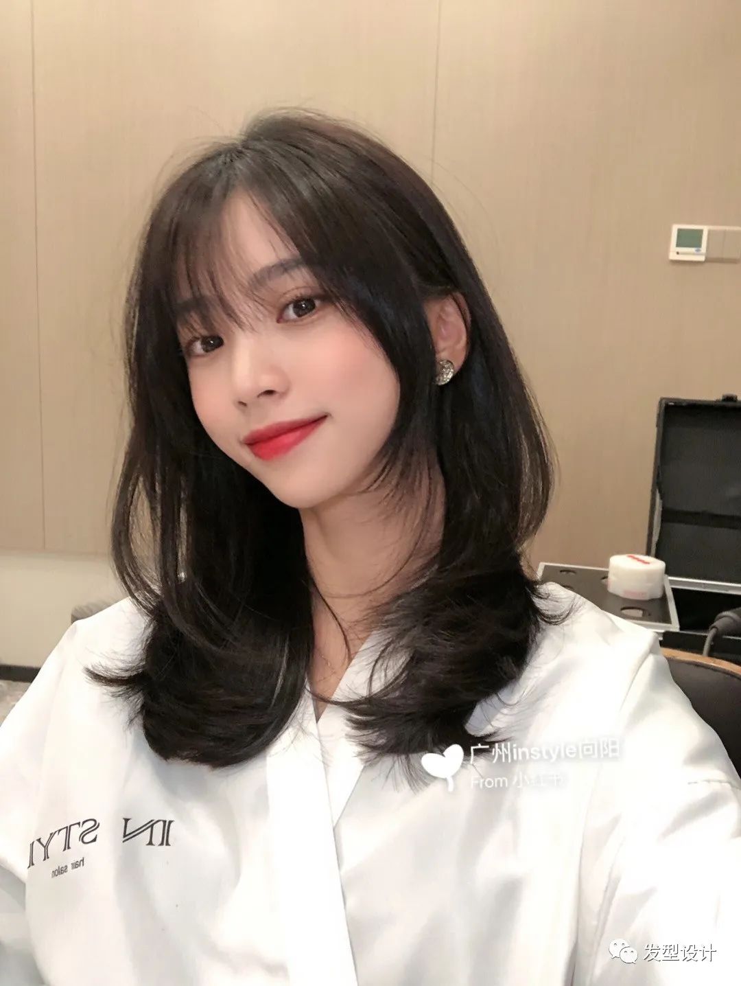 发型女2020流行发型中长发木马卷,直发型女2020流行发型中长发减龄