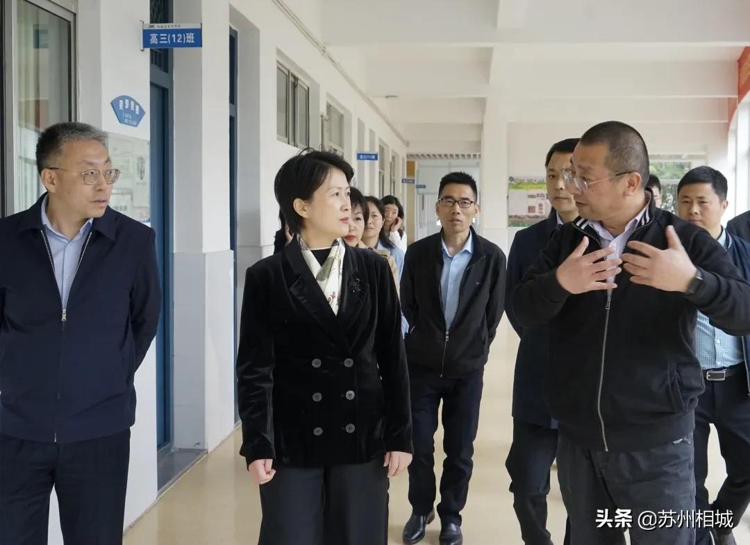 黄埭镇望亭,区领导赴黄埭镇走访企业学校