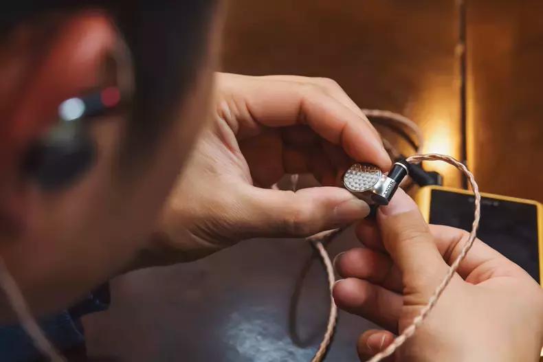 索尼dmp-z1有光纤输出吗,索尼音乐播放器dmp-z1评测