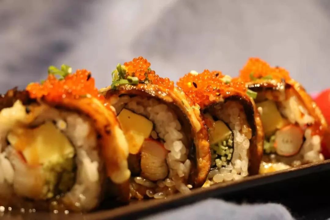 渔川禾日料周年庆｜折扣、礼品、免单，你想要的福利这里全都有