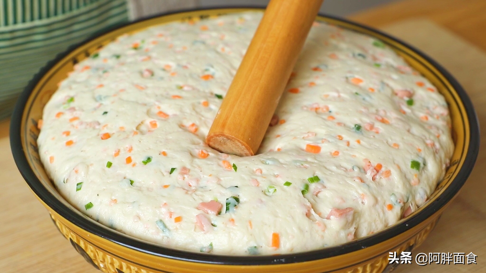 小笼包子冬天的做法和发面全过程,冬天发面不用酵母发酵的最快方法