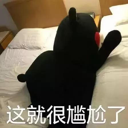 遛狗不牵绳算野狗吗,遛狗不牵狗绳咬伤别人怎么办