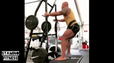 巨石强森母亲父亲多高,巨石强森父亲