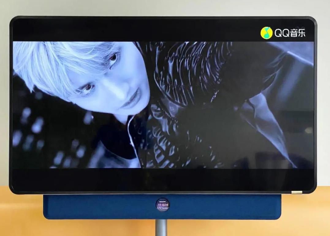 tcl旋转智慧屏刷抖音,还在用手机刷视频吗