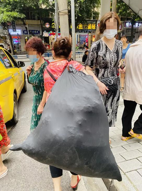 重庆朝天门购物攻略,重庆朝天门平价购物的地方