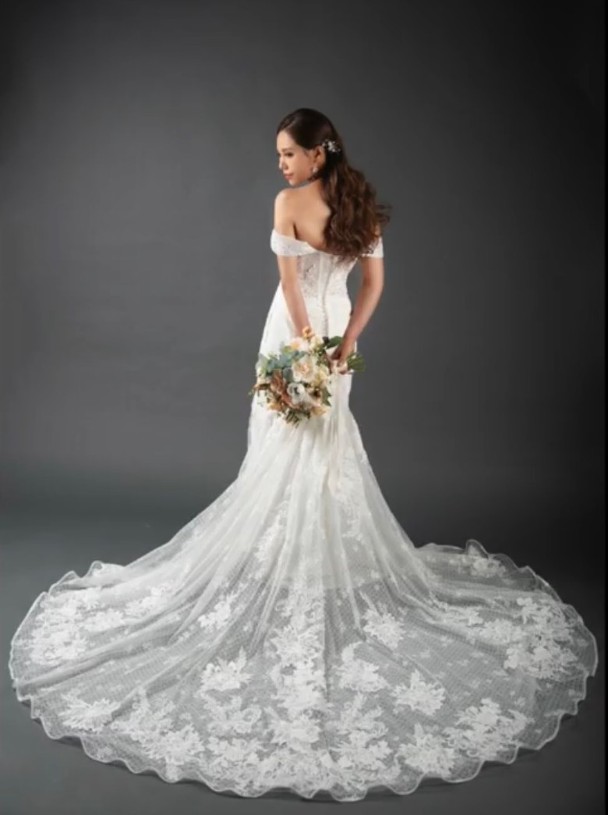 恭喜！39岁仙乐都嫁农场主晒2克拉钻戒，曾自曝郭富城为她按脚