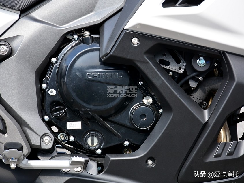 国宾tr-g650与新黄龙巡航600,黄龙600巡航对比春风国宾