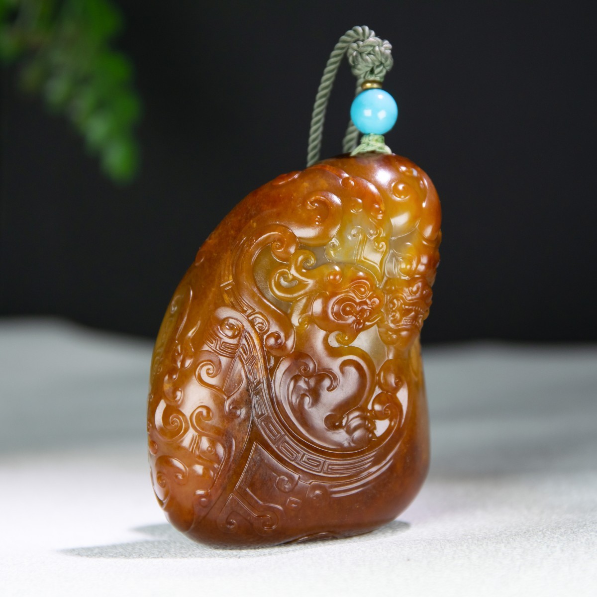 如何鉴别和田玉珠手串优劣,目前哪种和田玉质量最好