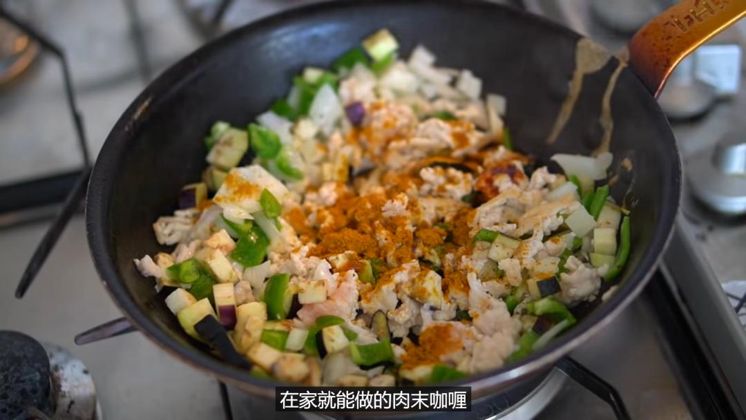 日本美女减肥食谱视频,黄油鸡蛋吐司减脂版