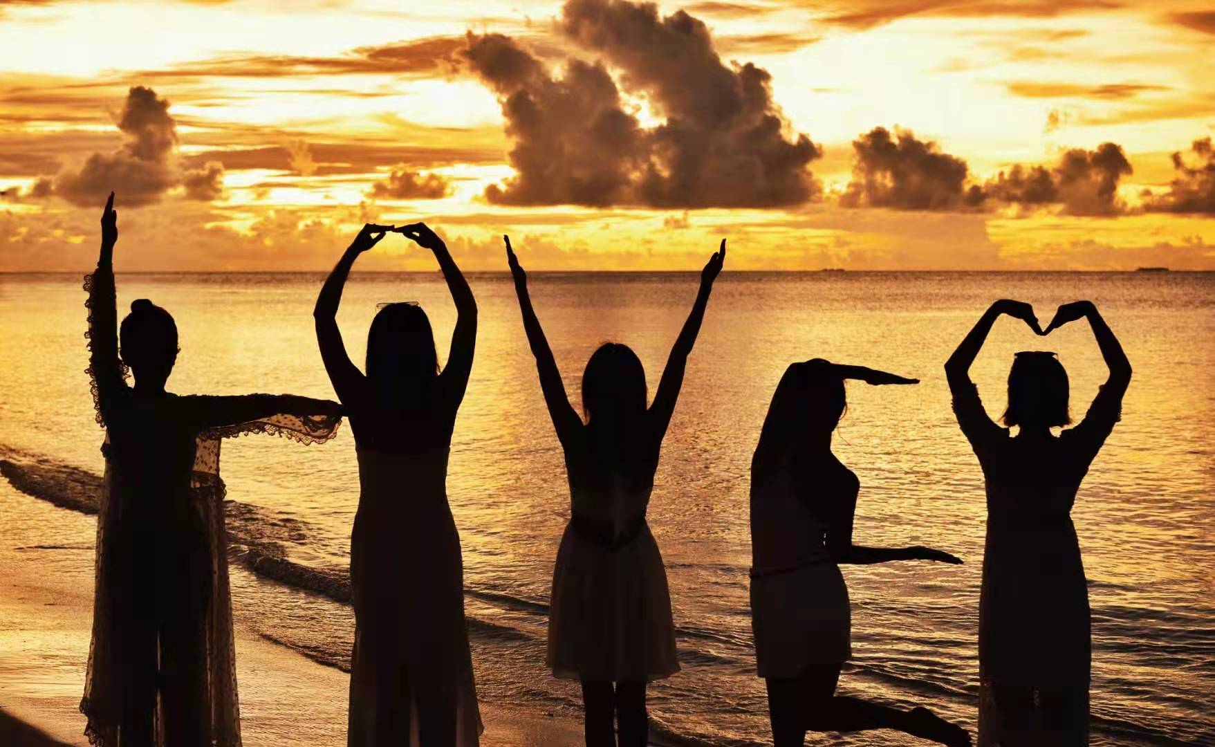 胡定欣沈柏淳,胡定欣有几个男朋友