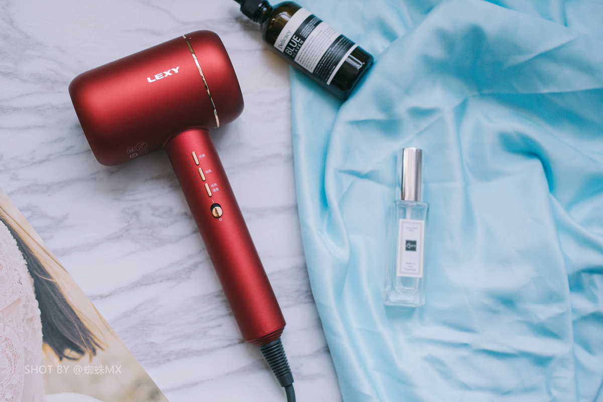 吹风机推荐平价好用不伤发测评,戴森吹风机哪款最好用推荐