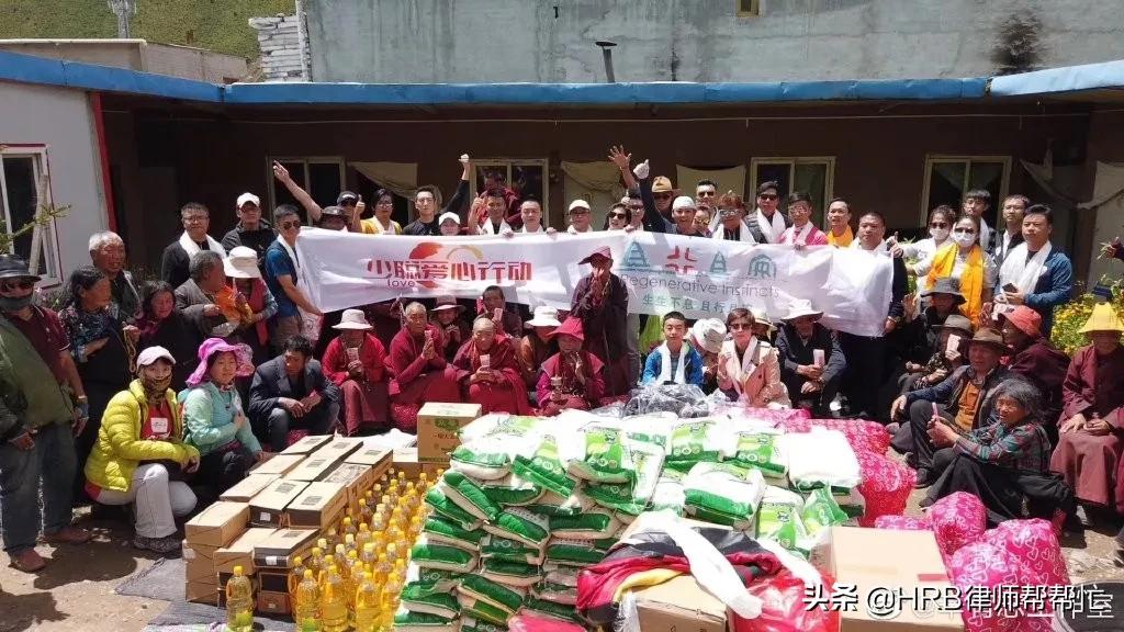 武汉疫情武汉小伙捐15万口罩,东北小伙网红疫情捐款1亿