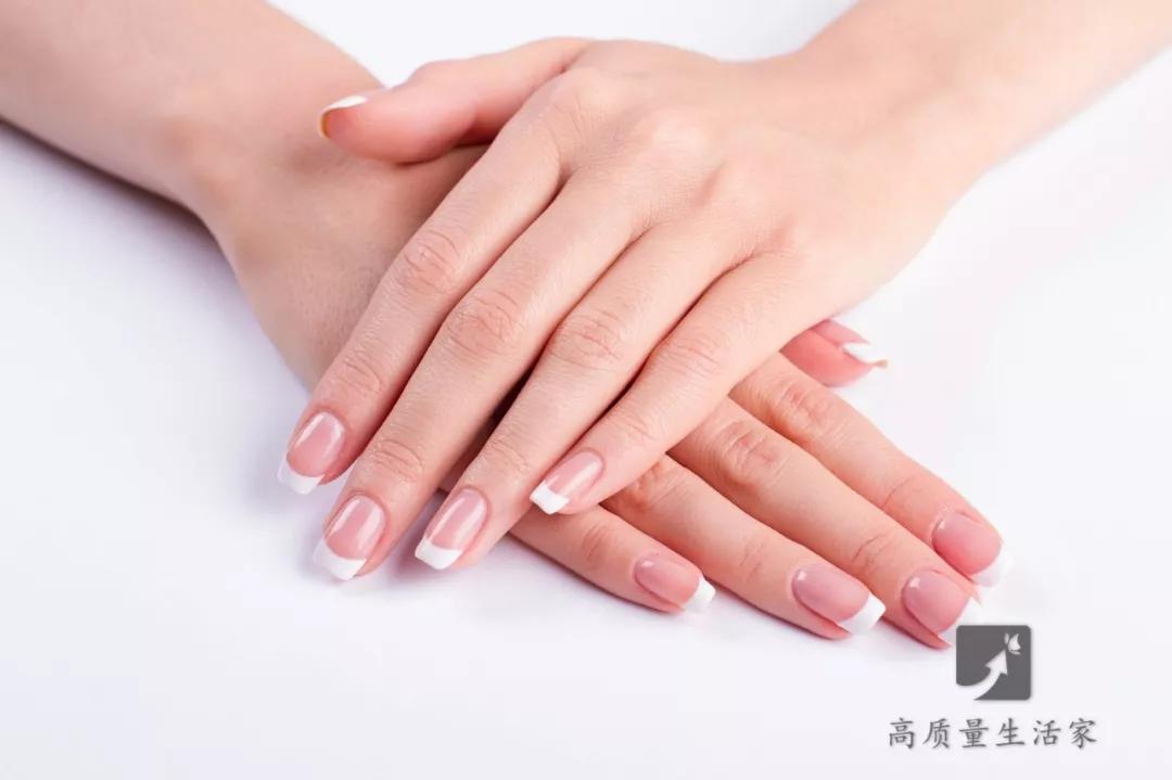 指甲半月牙少是怎么回事,指甲上月牙少是不是身体不好