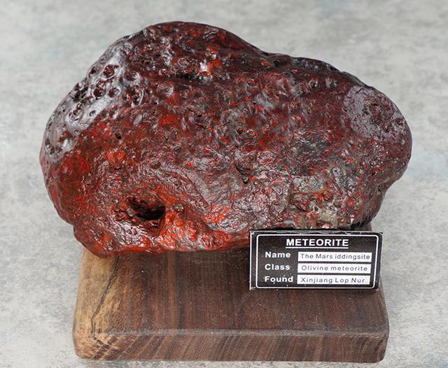 如何才能买到真正的陨石,在哪里能买到好的陨石