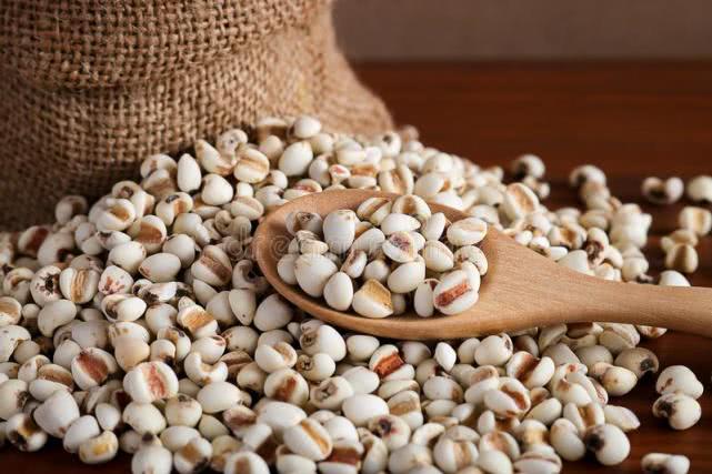 大便总是“粘马桶”，十有八九是这个原因，解决的方法并不难