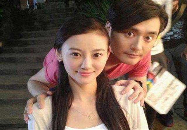 被父母当作提款机,被亲生母亲当提款机