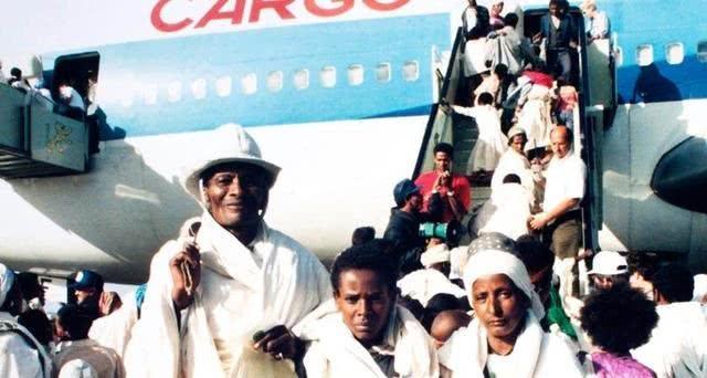 以色列悄悄运走几万非洲难民,为何此举获得了全世界的赞美?