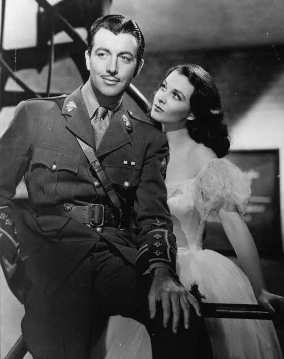 她是曾经被丘吉尔称为上帝的杰作的天才演员，为什么最后成了疯子